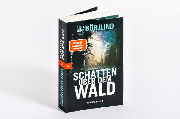 Produktbild: Schatten über dem Wald