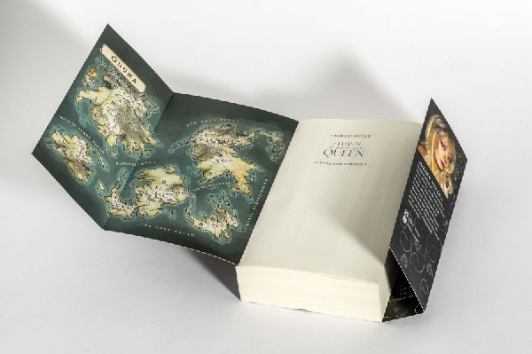 Produktbild: The Dawn of the Cursed Queen - Götter und Monster 3