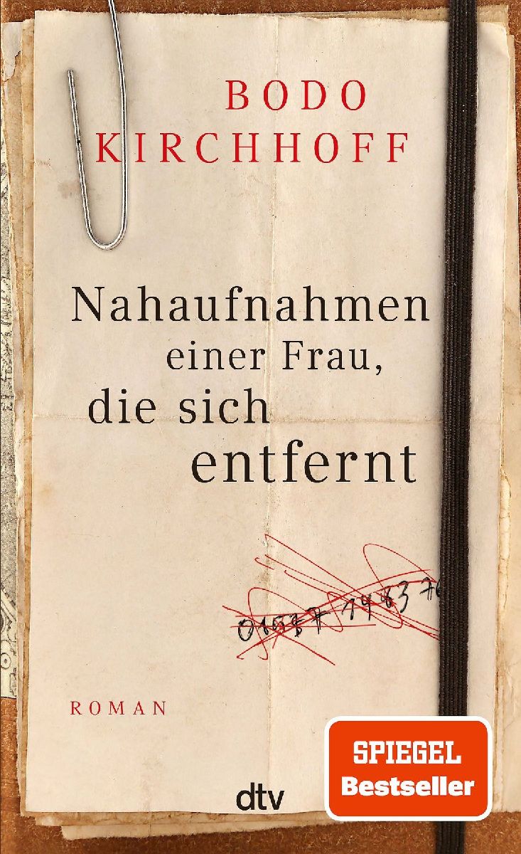 Produktbild: Nahaufnahmen einer Frau, die sich entfernt