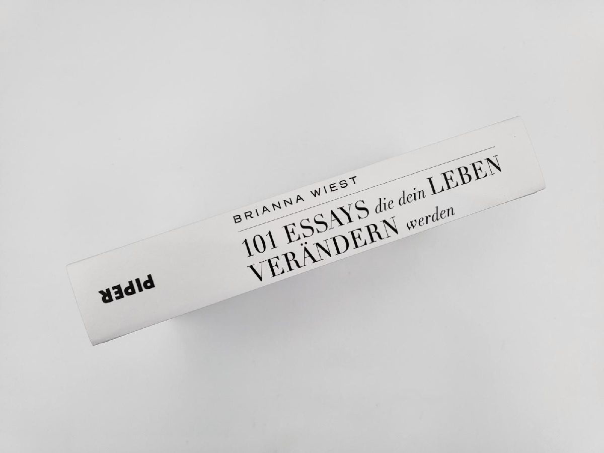 Produktbild: 101 Essays, die dein Leben verändern werden