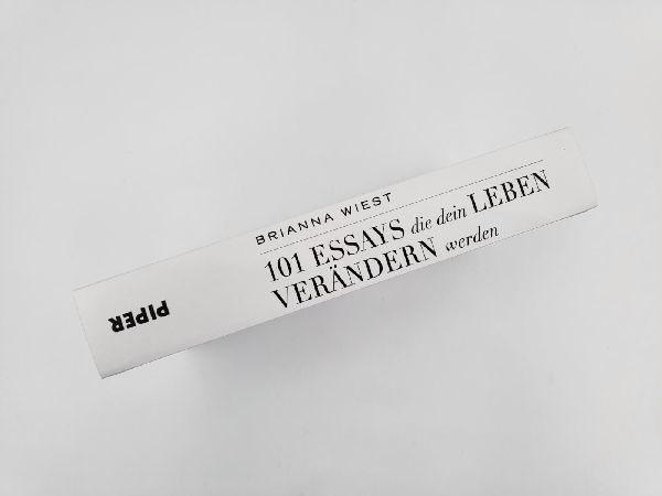 Produktbild: 101 Essays, die dein Leben verändern werden