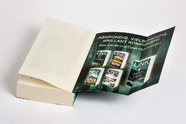 Produktbild: Dunkles Wasser