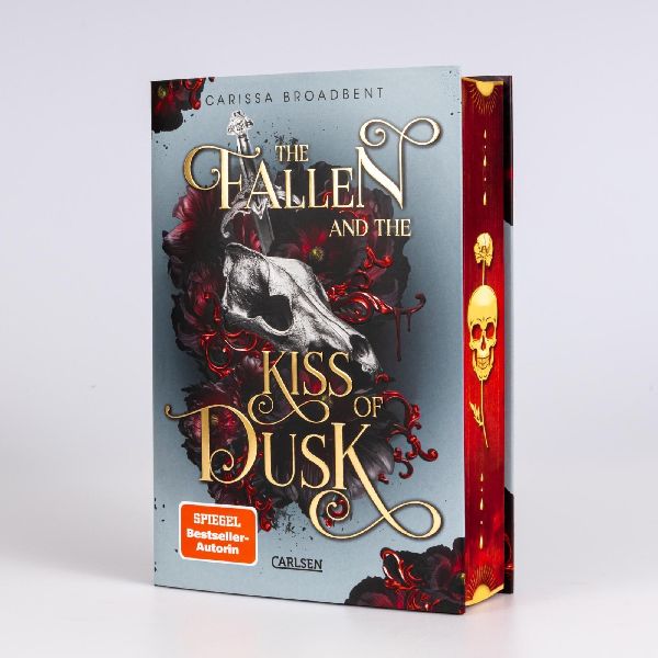 Produktbild: The Fallen and the Kiss of Dusk (Crowns of Nyaxia 4)