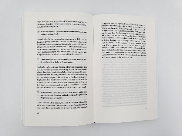 Produktbild: 101 Essays, die dein Leben verändern werden