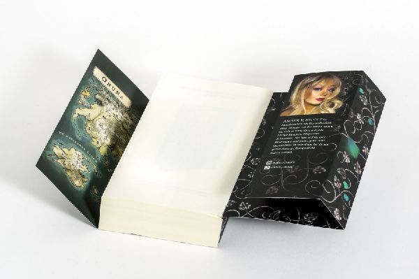 Produktbild: The Dawn of the Cursed Queen - Götter und Monster 3