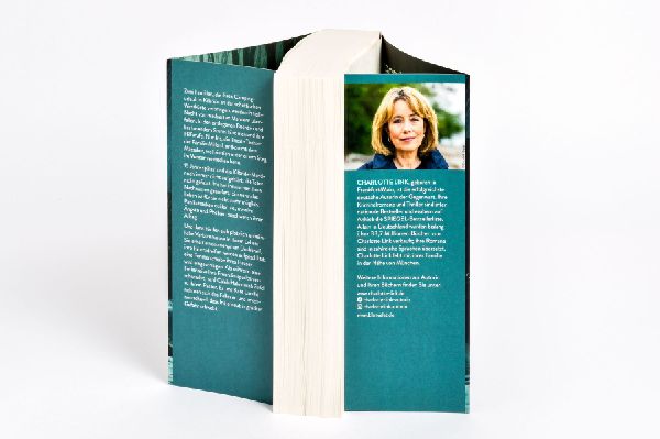 Produktbild: Dunkles Wasser