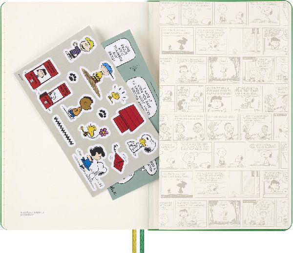 Produktbild: Moleskine 12 Monate Peanuts Charlie & Snoopy Tageskalender 2026, L/A5, 1 Tag = 1 Seite, fester Einband, Emeraldgrün