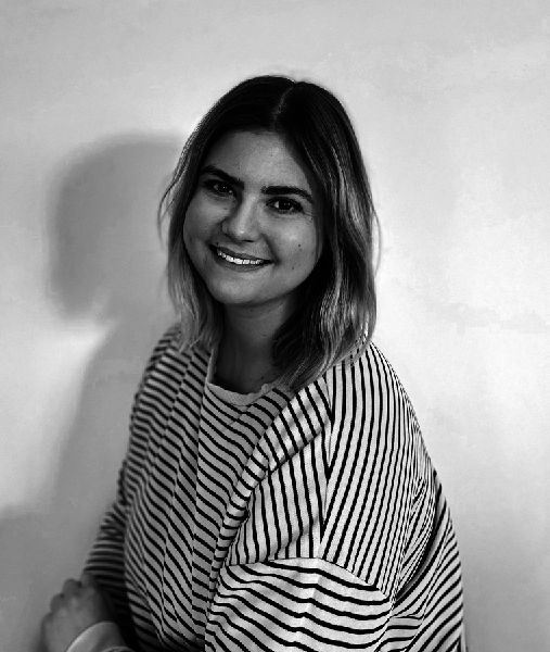 Produktbild: Knightsbridge United. Sidelined