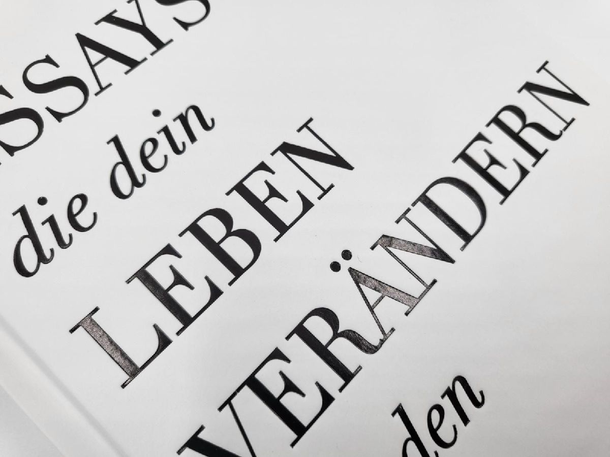 Produktbild: 101 Essays, die dein Leben verändern werden