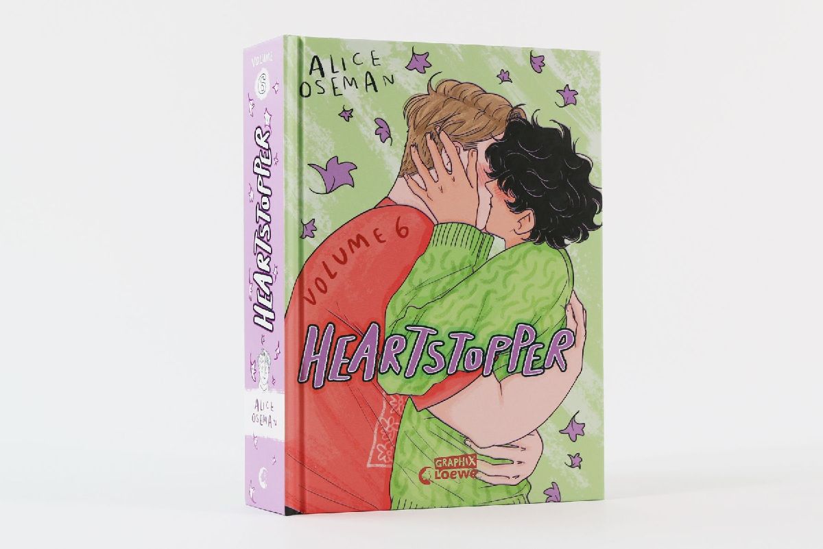 Produktbild: Heartstopper Volume 6 (deutsche Hardcover-Ausgabe)